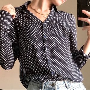 EXPRESS PORTOFINO Blouse • XS• Navy blue & White Polkadots • Lightweight